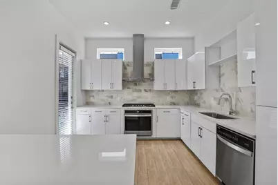 410 W 9th Street #205, Dallas, TX 75208 - Photo 7