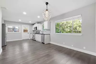 6611 Highgate Lane, Dallas, TX 75214 - Photo 13