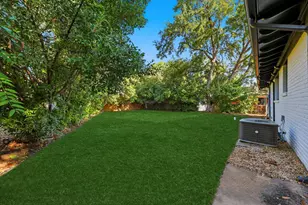 6611 Highgate Ln, Dallas, TX 75214 - Photo 37