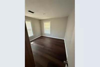 911 Anthony Street, McKinney, TX 75069 - Photo 3