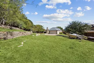 9325 Vista Cir, Irving, TX 75063 - Photo 29
