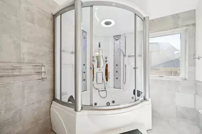 9325 Vista Circle, Irving, TX 75063 - Photo 19