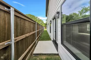 2901 W Washington St, Denison, TX 75020 - Photo 33