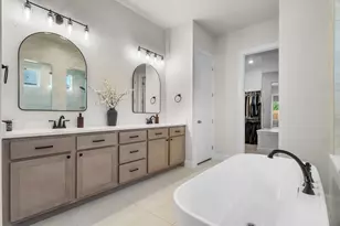 305 Alicia Ct, Mansfield, TX 76063 - Photo 21