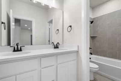 305 Alicia Court, Mansfield, TX 76063 - Photo 31