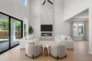 305 Alicia Ct, Mansfield, TX 76063 - Photo 15