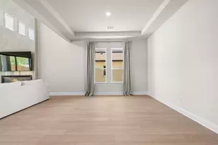 305 Alicia Ct, Mansfield, TX 76063 - Photo 13