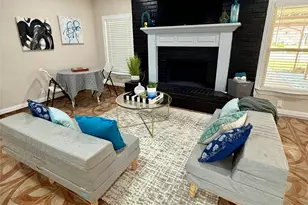 3624 Carriage Hill Dr, Forest Hill, TX 76140 - Photo 5