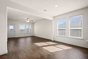 1211 Dublin Dr, Cleburne, TX 76033 - Photo 7