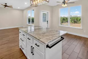 1613 Franklin St, Weatherford, TX 76086 - Photo 15