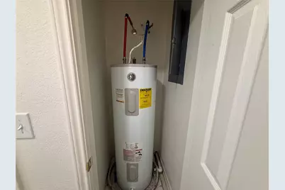 910 Van Zandt Street, Paris, TX 75460 - Photo 9