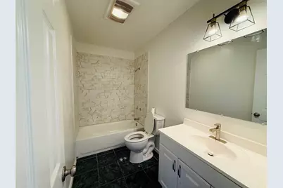 910 Van Zandt Street, Paris, TX 75460 - Photo 17