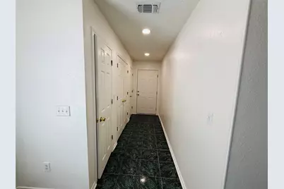 910 Van Zandt Street, Paris, TX 75460 - Photo 7