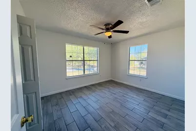 910 Van Zandt Street, Paris, TX 75460 - Photo 15