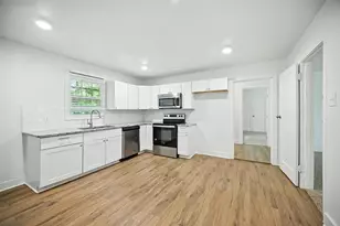 3420 Caddo St, Greenville, TX 75401 - Photo 7