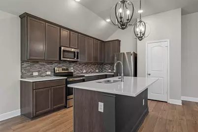 377 Hadley Street, Woodway, TX 76712 - Photo 5