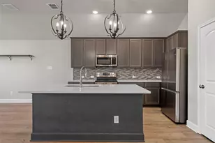 377 Hadley St, Woodway, TX 76712 - Photo 7