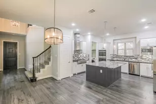 8608 Ballifeary Pl, Dallas, TX 75238 - Photo 11