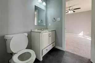 2109 N Elm St, Denton, TX 76201 - Photo 19