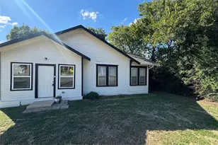 2109 N Elm St, Denton, TX 76201 - Photo 33