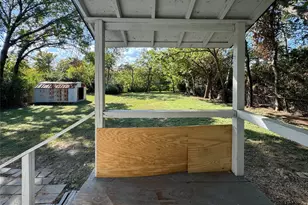 2109 N Elm St, Denton, TX 76201 - Photo 29