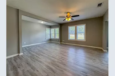 2109 N Elm Street, Denton, TX 76201 - Photo 7