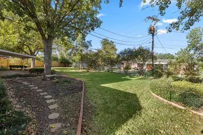 4906 Greenbriar Road, Wichita Falls, TX 76302 - Photo 33