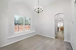 2401 Chesterwood Dr, Little Elm, TX 75068 - Photo 9