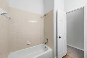 2401 Chesterwood Dr, Little Elm, TX 75068 - Photo 25