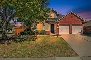 2401 Chesterwood Dr, Little Elm, TX 75068 - Photo 1