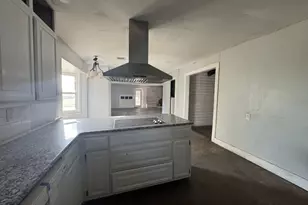 1516 E McLennan Ave, Mart, TX 76664 - Photo 5