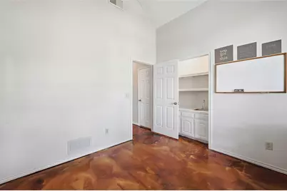 2680 Creekside Court, Highland Village, TX 75077 - Photo 11