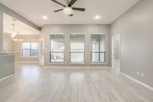 621 Daniel Dr, Burleson, TX 76028 - Photo 7