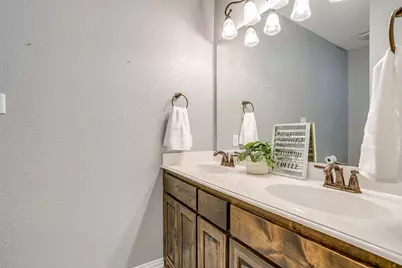 621 Daniel Drive, Burleson, TX 76028 - Photo 29