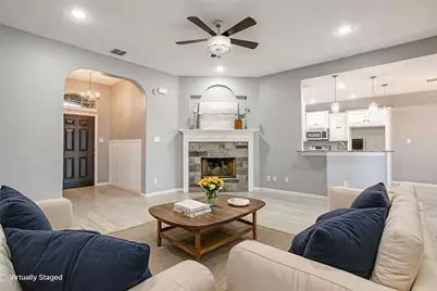 621 Daniel Drive, Burleson, TX 76028 - Photo 5