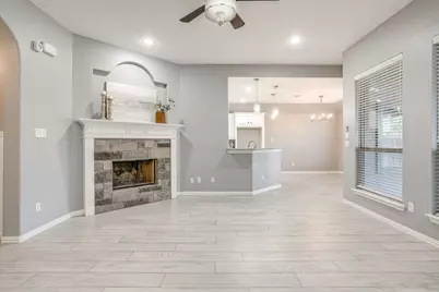 621 Daniel Drive, Burleson, TX 76028 - Photo 9