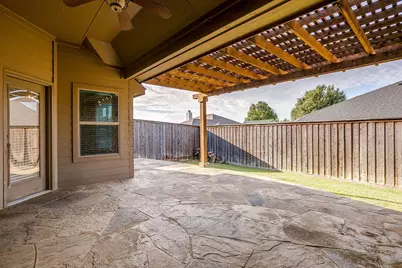 621 Daniel Drive, Burleson, TX 76028 - Photo 35