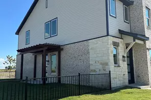 8926 Lowell St, Rowlett, TX 75089 - Photo 5