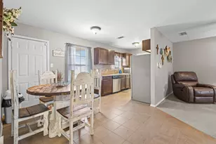 702 Aldridge St, Commerce, TX 75428 - Photo 5