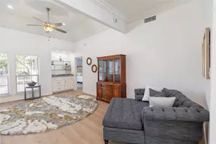 111 Creekside Ct, Kennedale, TX 76060 - Photo 11