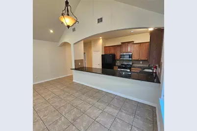 922 Meadow Flower Lane, Garland, TX 75043 - Photo 9