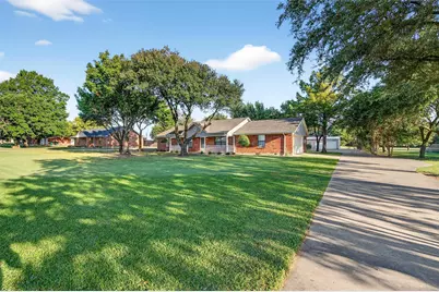 27019 State Highway 56, Whitesboro, TX 76273 - Photo 21