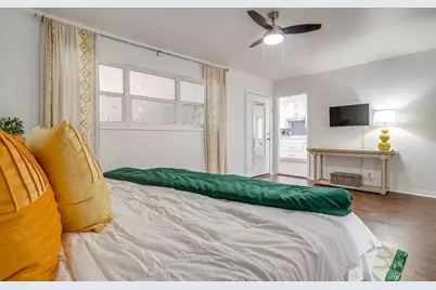 2306 Cypress Drive, Grand Prairie, TX 75050 - Photo 13