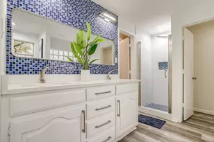 2306 Cypress Dr, Grand Prairie, TX 75050 - Photo 31