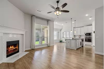 326 W Autumn Hill Bluff, Lavon, TX 75166 - Photo 5