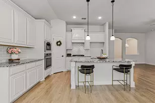 326 W Autumn Hill Bluff, Lavon, TX 75166 - Photo 9