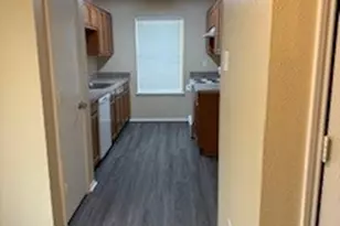 1452 Pine Ln, Fort Worth, TX 76140 - Photo 3