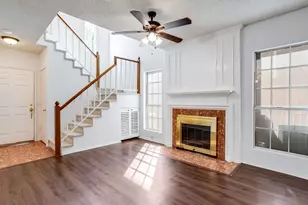 1605 Beach Ln, Arlington, TX 76014 - Photo 5