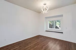 1605 Beach Ln, Arlington, TX 76014 - Photo 7