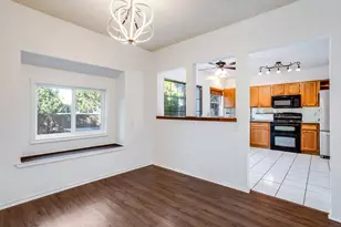 1605 Beach Ln, Arlington, TX 76014 - Photo 9